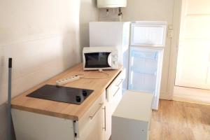 Appartements Appartement d'une chambre avec vue sur la ville jardin clos et wifi a La Bourboule : photos des chambres