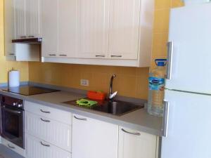 Modern studio with sea view in Arona 50 m² chic retreat