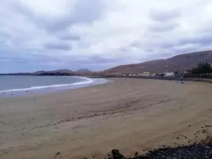 Spacious Apartment in Arrieta with Terrace - Tabayesco