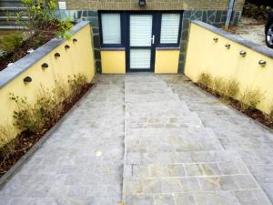 Comfortable Apartment in Waterloo with Jacuzzi - 78m²