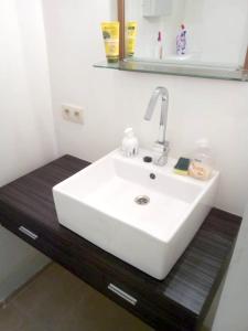 Comfortable Apartment in Waterloo with Jacuzzi - 78m²