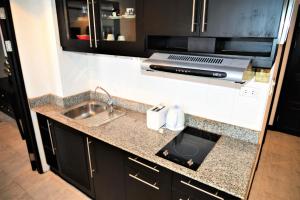 4th Floor 1 Bed Condo Jomtien - Sleeps 2