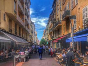 Cannes Carré dOr Cozy 1 BR balcony, Croisette Palais 2 mn by Olam Properties