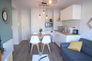 Appartements Appart T2 avec terrasse, parking et wifi : photos des chambres