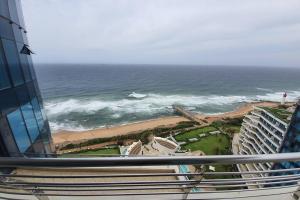 Pearl Breeze- THE PEARLS OF UMHLANGA