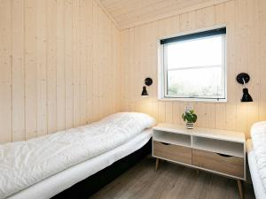 14 person holiday home in Væggerløse