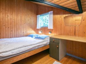 6 person holiday home in Løkken