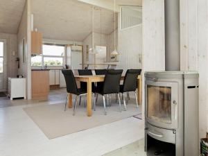 9 person holiday home in Hjørring