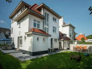 Modern Villa with Garden in Knokke-Heist