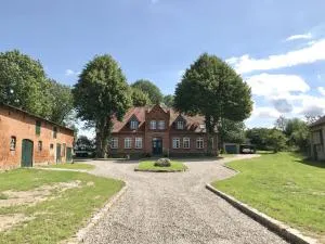 Ferienwohnung mit Garten in Luebberstorf - Zurow