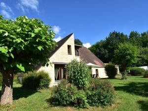 Villas Gorgeous Villa in St Julien De Lampon with Private Pool Centre Nearby : photos des chambres