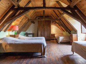 Maisons de vacances Charming Estate Dordogne with Pool : photos des chambres