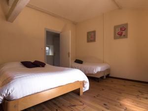 Maisons de vacances Comfortable lodge with terrace, in Bloemendaal : photos des chambres