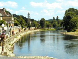 Maisons de vacances Cottage in Vezac near Forest and Lake : photos des chambres