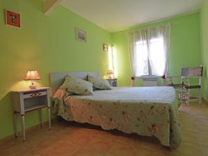 Maisons de vacances Spacious holiday home with private pool : photos des chambres