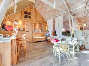 Maisons de vacances Private loft with bubble bath and sauna in Niderviller in Alsace : photos des chambres