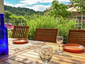 Maisons de vacances Cozy Holiday Home in F lines Minervois with Swimming Pool : photos des chambres