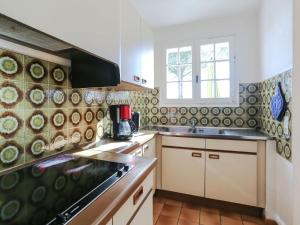 Holiday Home in Bormes-les-Mimosas with Pool