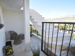apartment, 3 km outside the historical centre