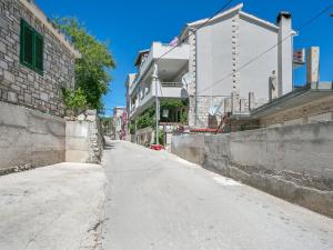 Alluring Apartment in Stomorska near the Sea