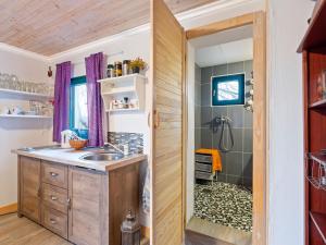 Holiday Home in Havidic Selo with Garden