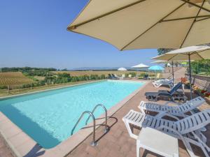 Exotic Umbrian Farmhouse in a Citadel with mesmerizing views
