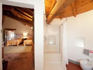Belvilla by OYO Charming apartment with garden - Basaluzzo