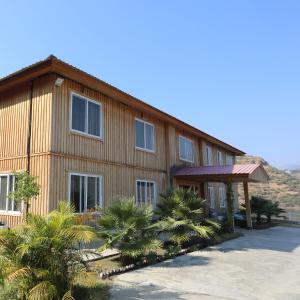 Le ROI Floating Huts & Eco Rooms Tehri