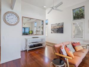 Claytons 5 by Discover Stradbroke