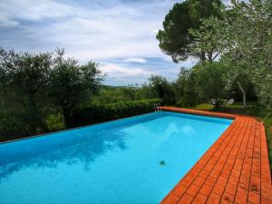 4 Person Farmhouse in Le Tolfe with Pool