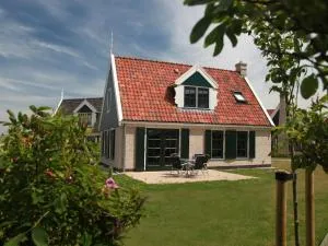 Villa in Hippolytushoef with sea beach - Hippolytushoef