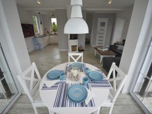 A luxury villa in a seaside village Living room 2 bedrooms 2 bathrooms garden