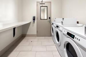 Holiday Inn Express and Suites Sumner by IHG