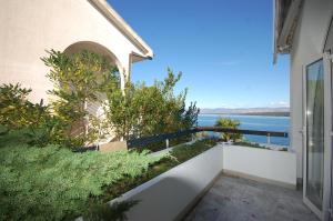 Villa Jazz by El-Pi Tours