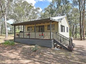 Olive Grove 3 1 Bedroom Villa with large Bath