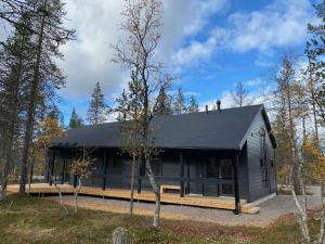Two-Bedroom Villa Asta in the Forest - Naavatie 16 room in Villas Karhunpesä