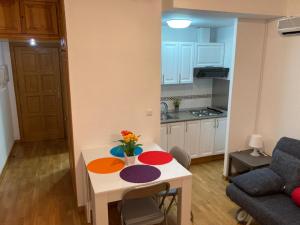 IMEDA Estudio LOS VALLES CON PARKING