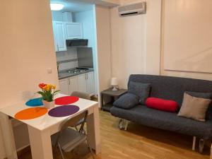 IMEDA Estudio LOS VALLES CON PARKING