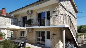 SANDRE, FISH AND GITES - Pinsac