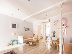 Two-Bedroom Apartment room in El Patrimonio de Aranjuez