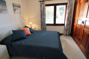 Vilamouratenis Blue by SAPvillas