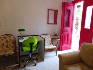 Epavli Sofia' s two Apartments in Horto, by the sea Pelion Greece