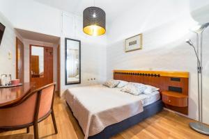 Kaboga street Rooms