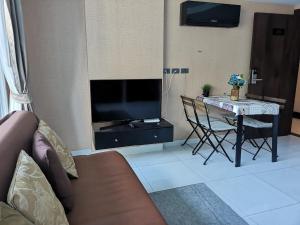 Serenity Condo Wongamat by Patsamon