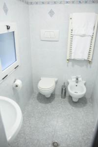 Double Room with Private External Bathroom room in Residenza Florentia