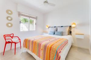 CASA TORRE Y MAR with 2 bedrooms pool barbecue patio & sun terrace