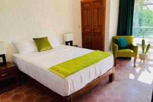 Casa Piramide: Fully Furnished 2-Bedroom House w Private Swimming Pool and Waterfall, 5 Minute Walk from the Beach