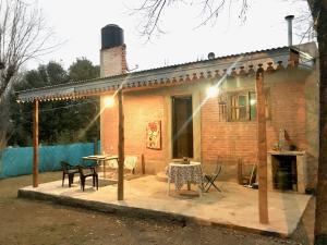 Pintoresca Cabaña Céntrica a pasos del río Mina Clavero
