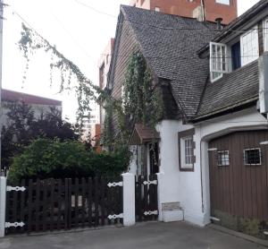 Hostal Casa Oriente Viña