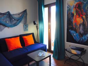 LA SIRENA - Both city and beach of Denia